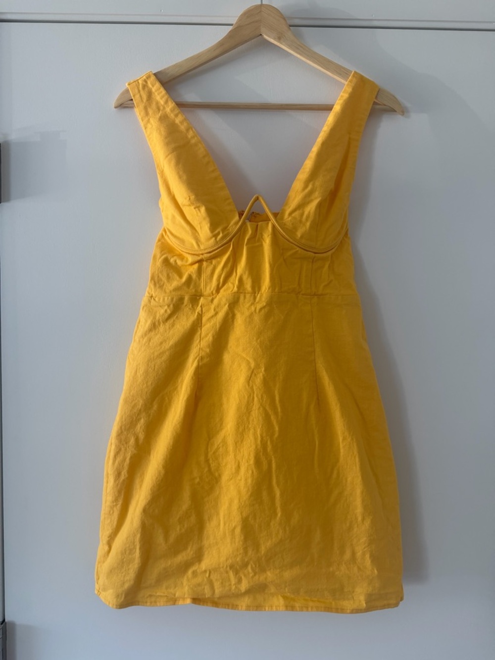 Runaway • Roxy Mini Yellow Dress - Picture 2 of 8